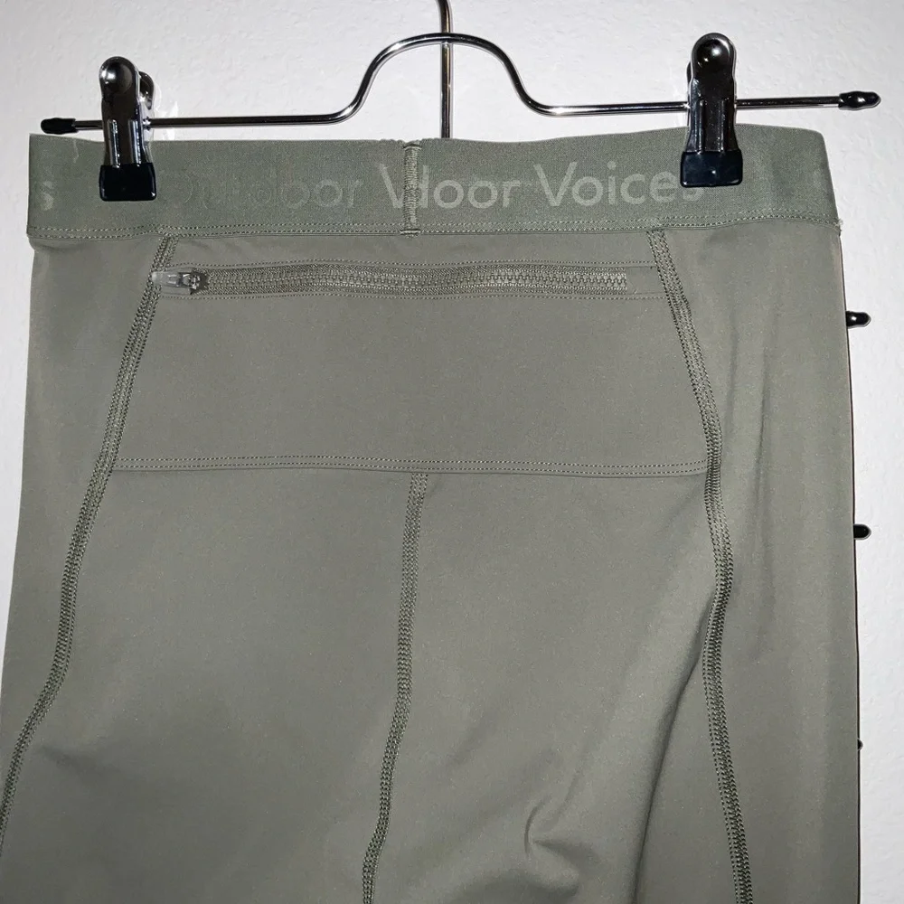 OUTDOOR VOICES SuperForm™ Bloom 7/8 Legging size SMALL - Picture 6 of 6
